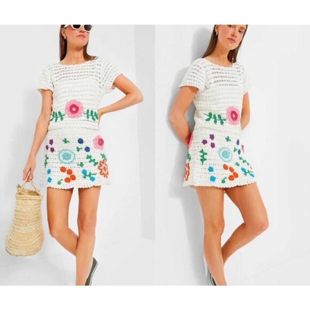 Love The Label Crochet Floral Two-Piece Set – Size Small – NWT